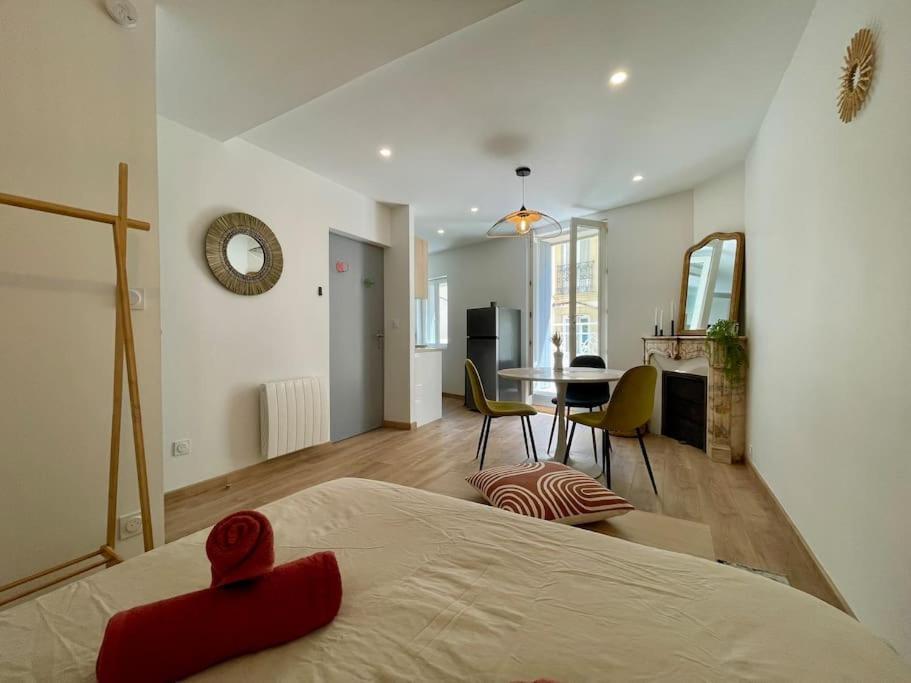 Le Repaire Blterrois Apartment Безие Екстериор снимка