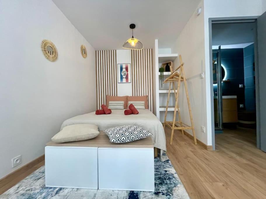 Le Repaire Blterrois Apartment Безие Екстериор снимка